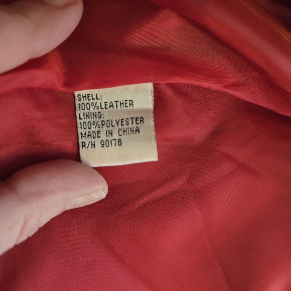 Yvonne Marie 100% Leather Jacket - Picture 6 of 7